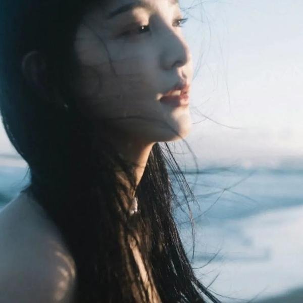 阳台前的夏天